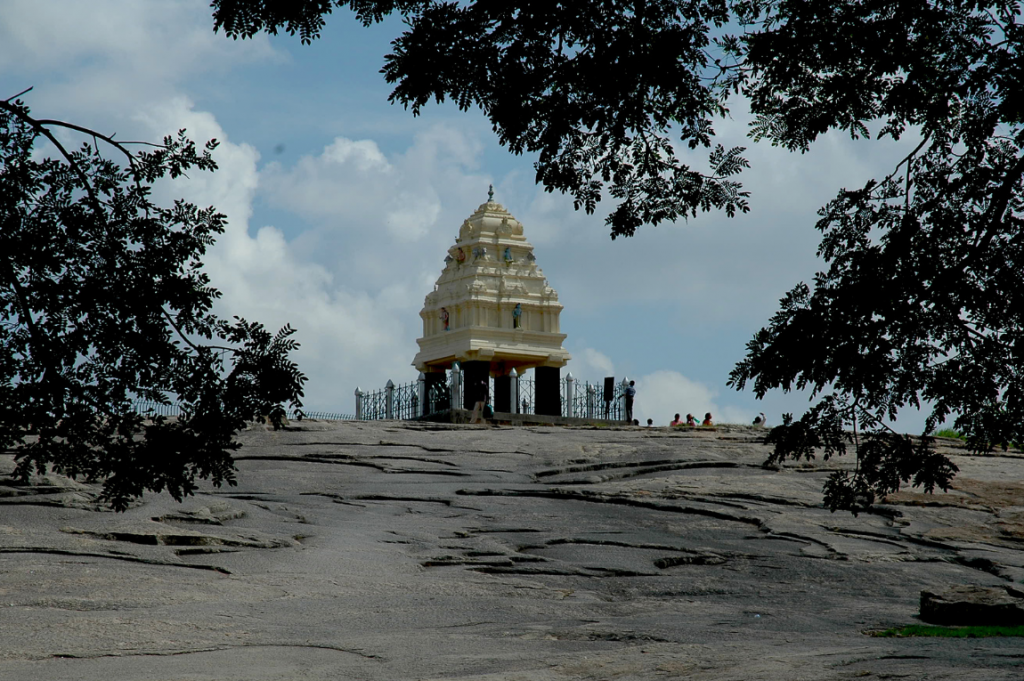 The Legend of Kempegowda’s Towers in Bengaluru - Paper Planes